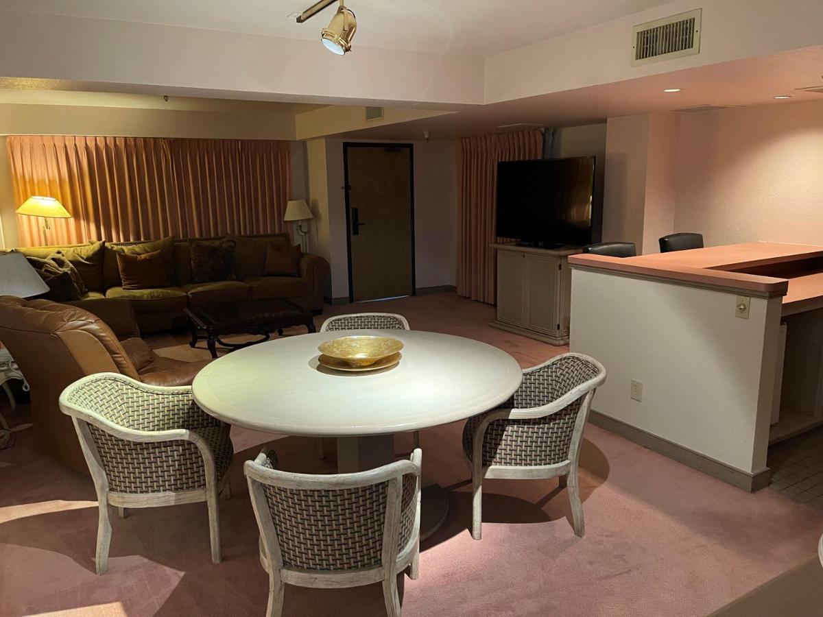 Ramada By Wyndham Viscount Suites Tucson East Εξωτερικό φωτογραφία
